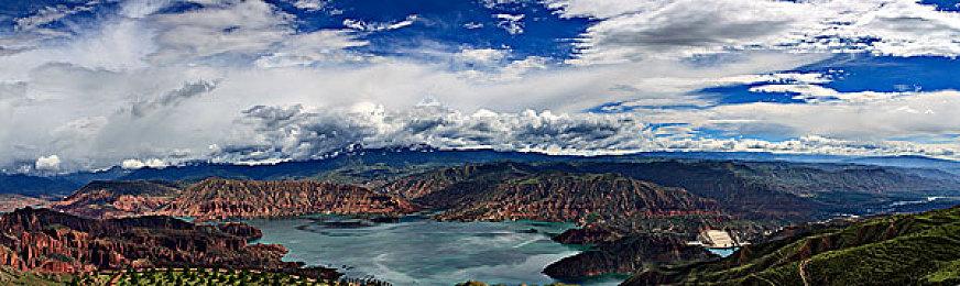 牌组构建式类肉鸽回合战略游戏《戴西的传说》现已正式推出 获得好评